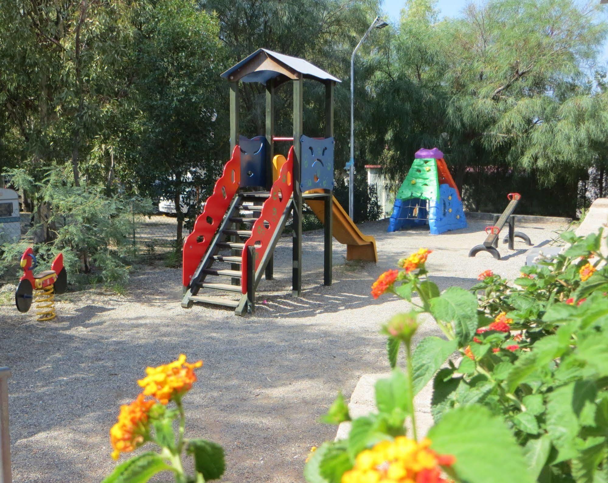 Villaggio Camping Lungomare Cropani Eksteriør billede