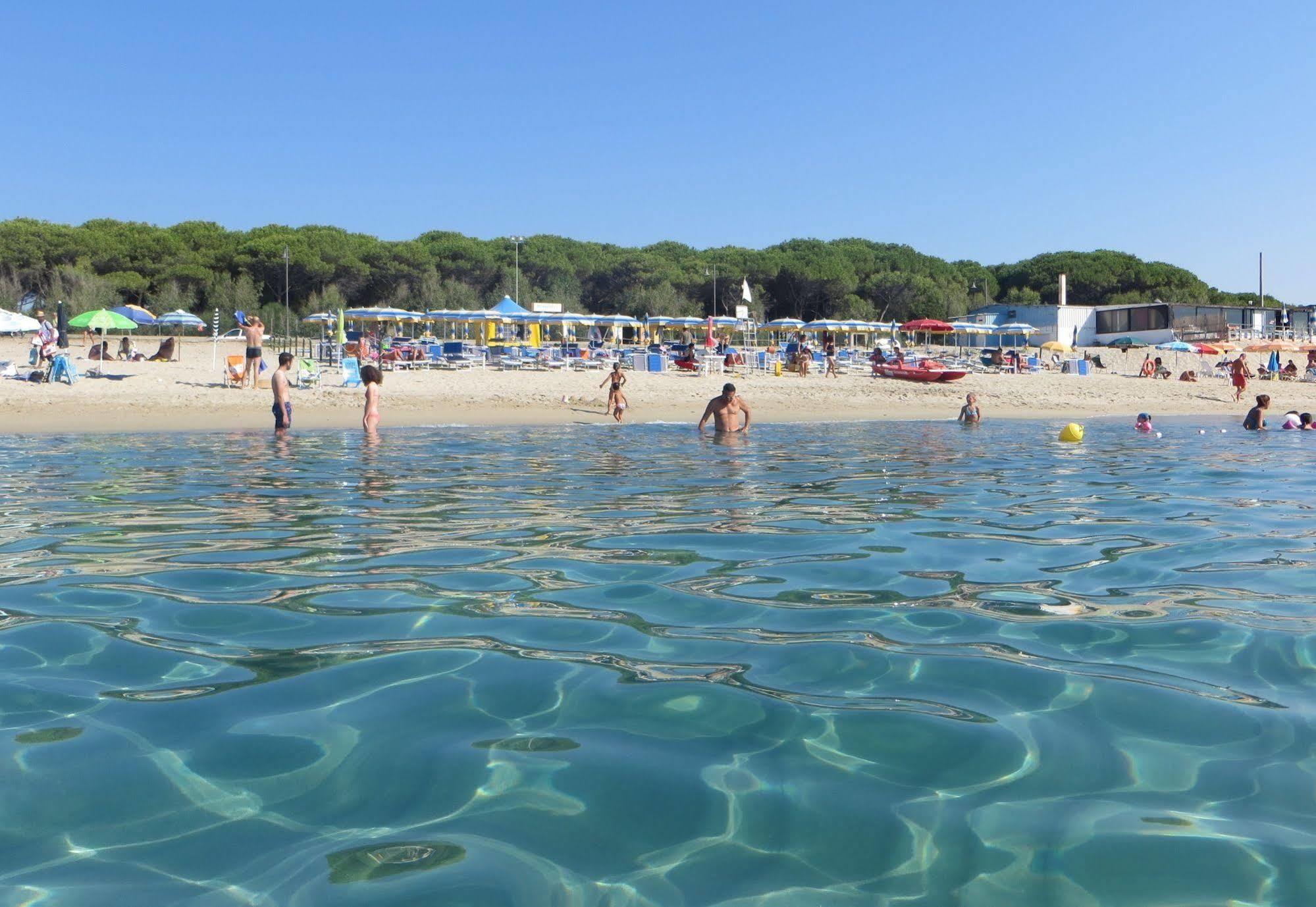 Villaggio Camping Lungomare Cropani Eksteriør billede