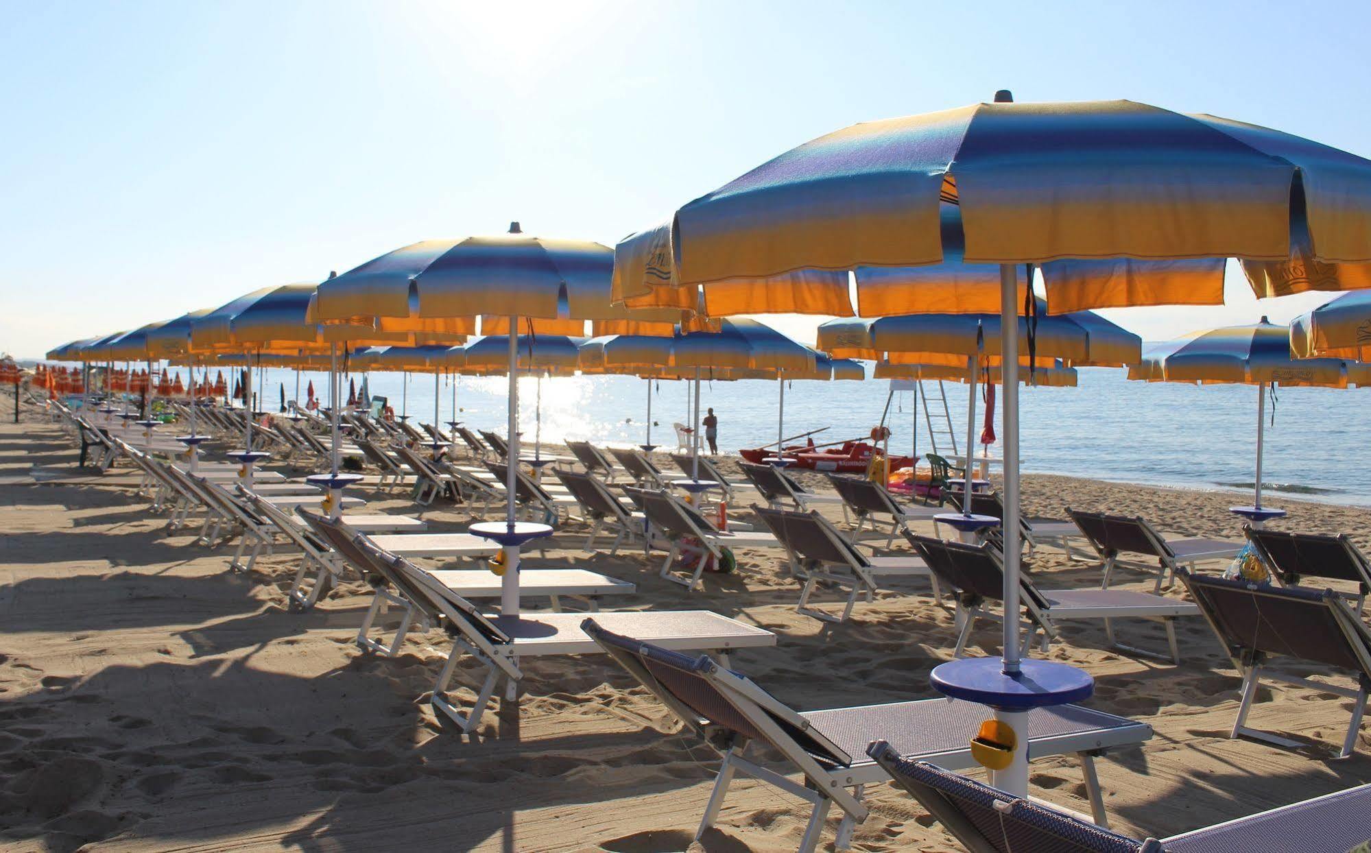 Villaggio Camping Lungomare Cropani Eksteriør billede